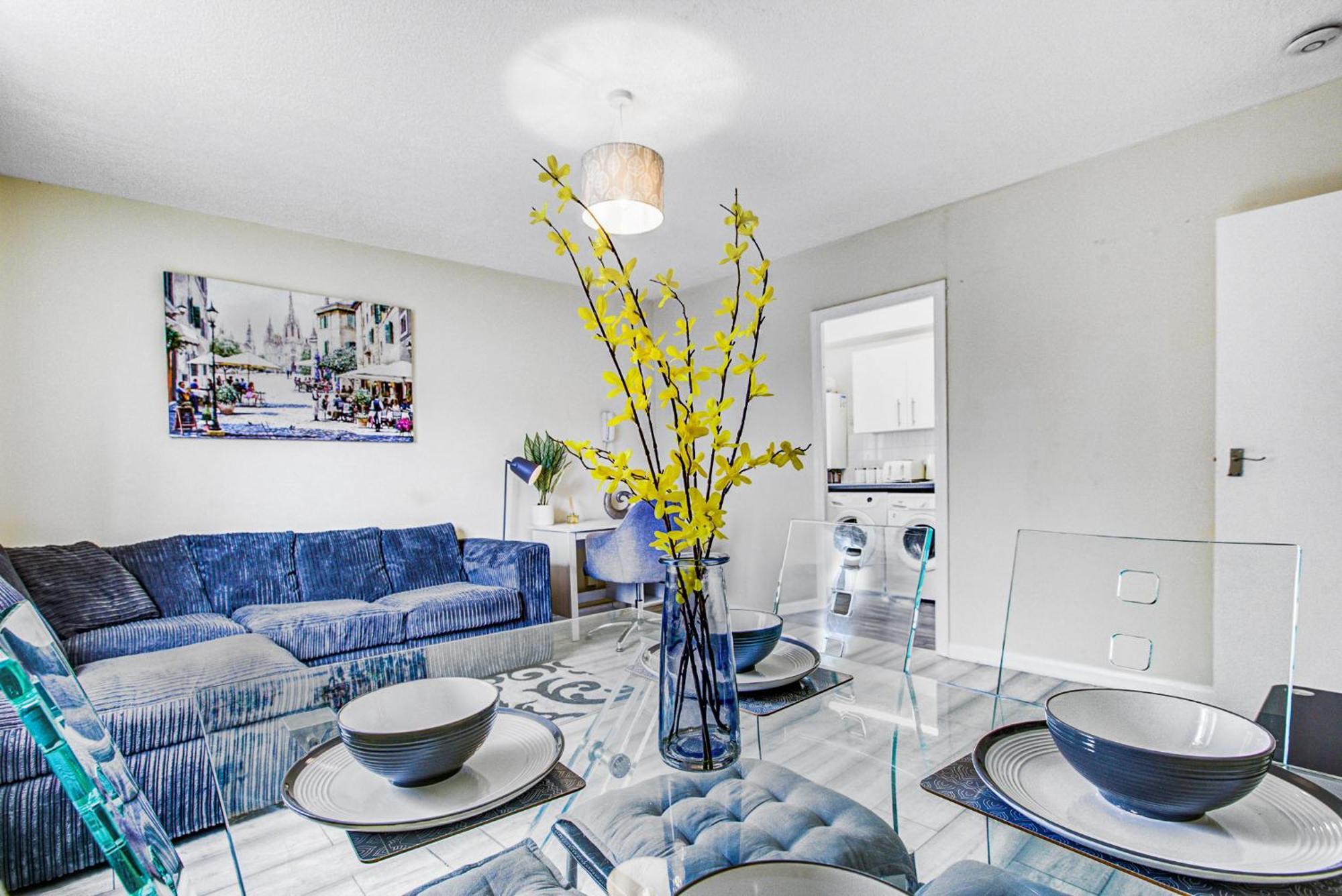 Spacious Urban Apartment In Кройдон Экстерьер фото