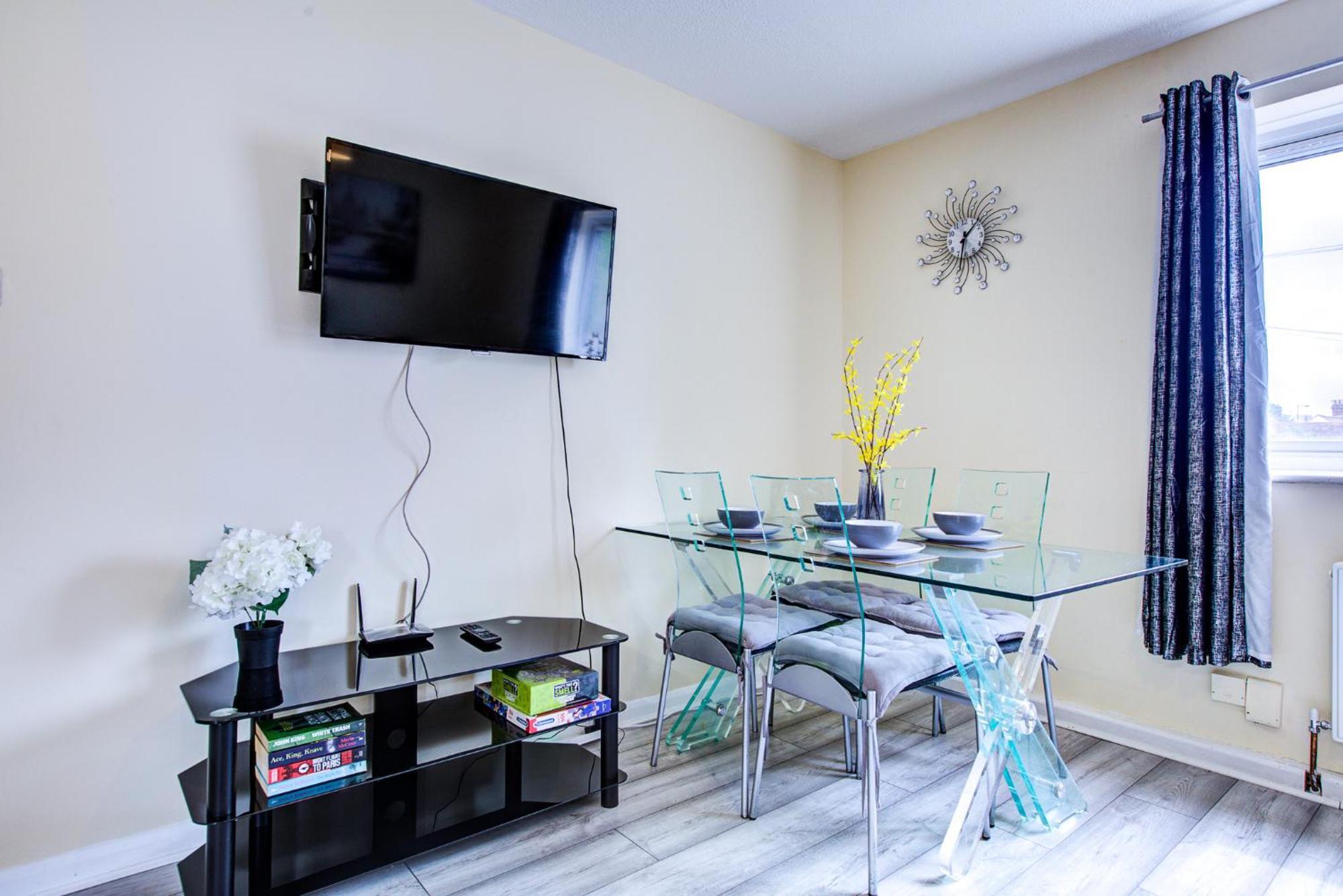 Spacious Urban Apartment In Кройдон Номер фото